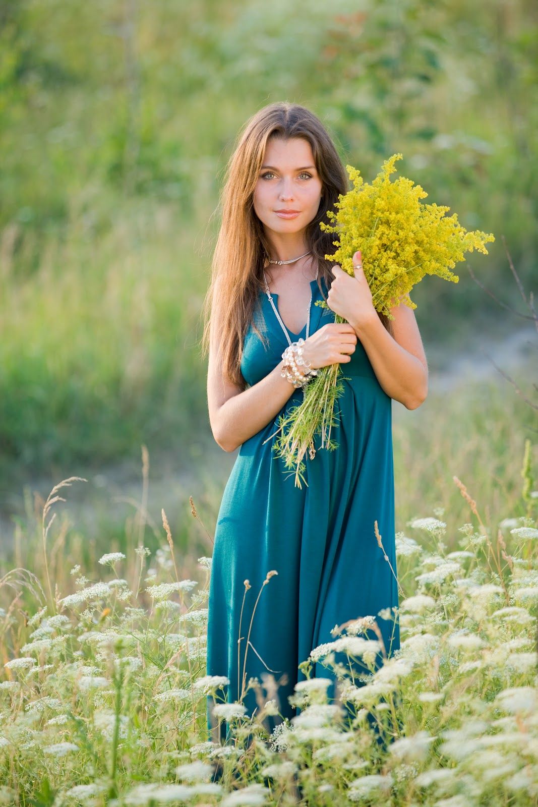 Slavic women in St. Johns
